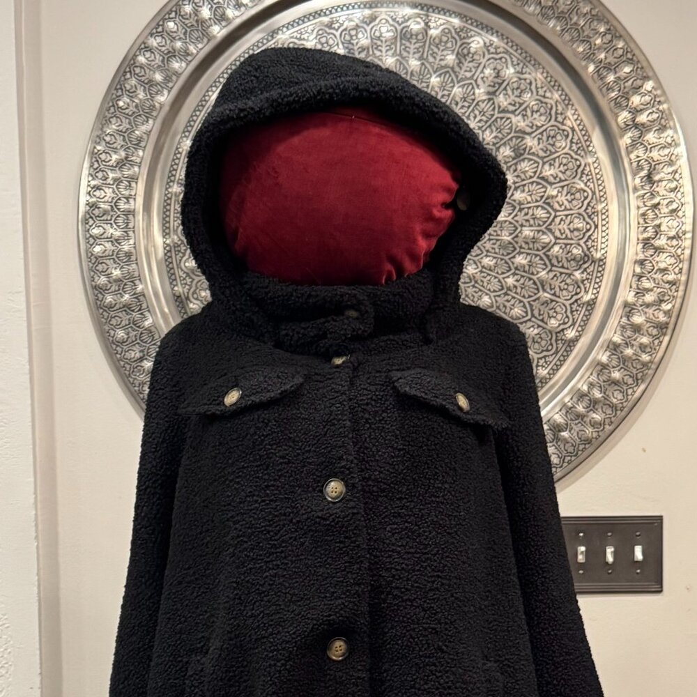 Uggs Koolabuura Black Hooded Sherpa Jacket 2X EUC